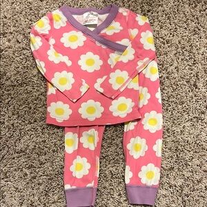 Hanna Andersson Pink and White Floral Pajama Set
